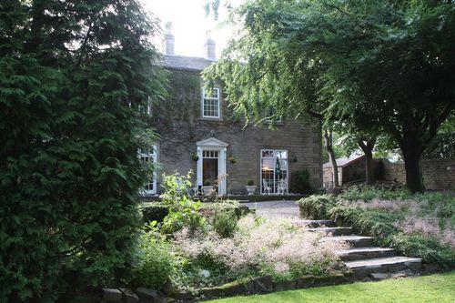 Hotel Healey House Batley