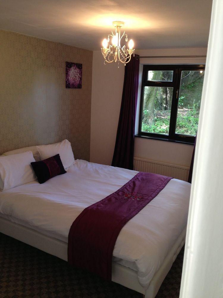 Healey House Hotel Batley