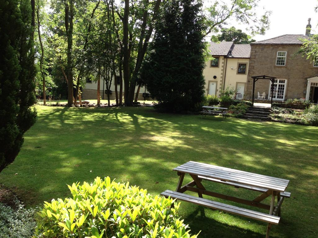 Healey House Hotel Batley